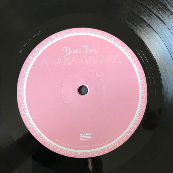 Ariana Grande : Yours Truly (LP, Album, RE)