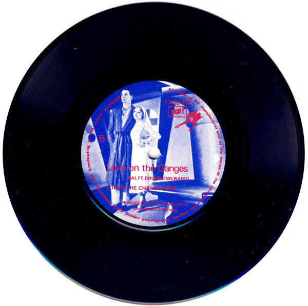 Lori & The Chameleons : Touch (7", Single)