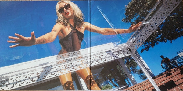 Miley Cyrus : Endless Summer Vacation (LP, Album, Ltd, Cry)