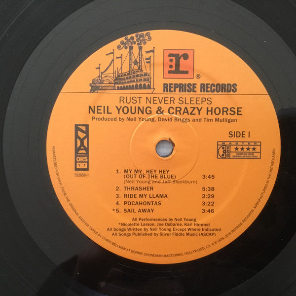 Neil Young & Crazy Horse : Rust Never Sleeps (LP, Album, RM)
