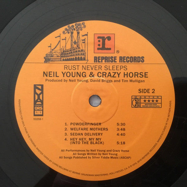 Neil Young & Crazy Horse : Rust Never Sleeps (LP, Album, RM)