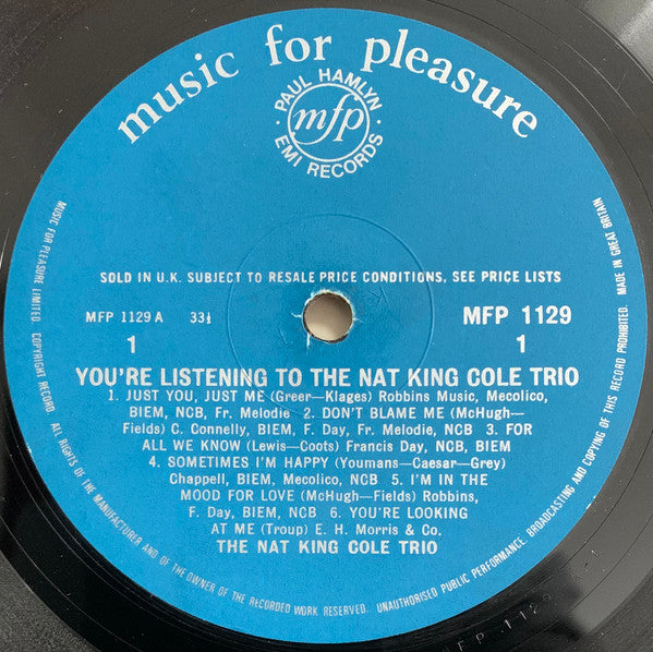 The Nat King Cole Trio : Nat King Cole Sings With The Nat King Cole Trio (LP, Comp, Mono)
