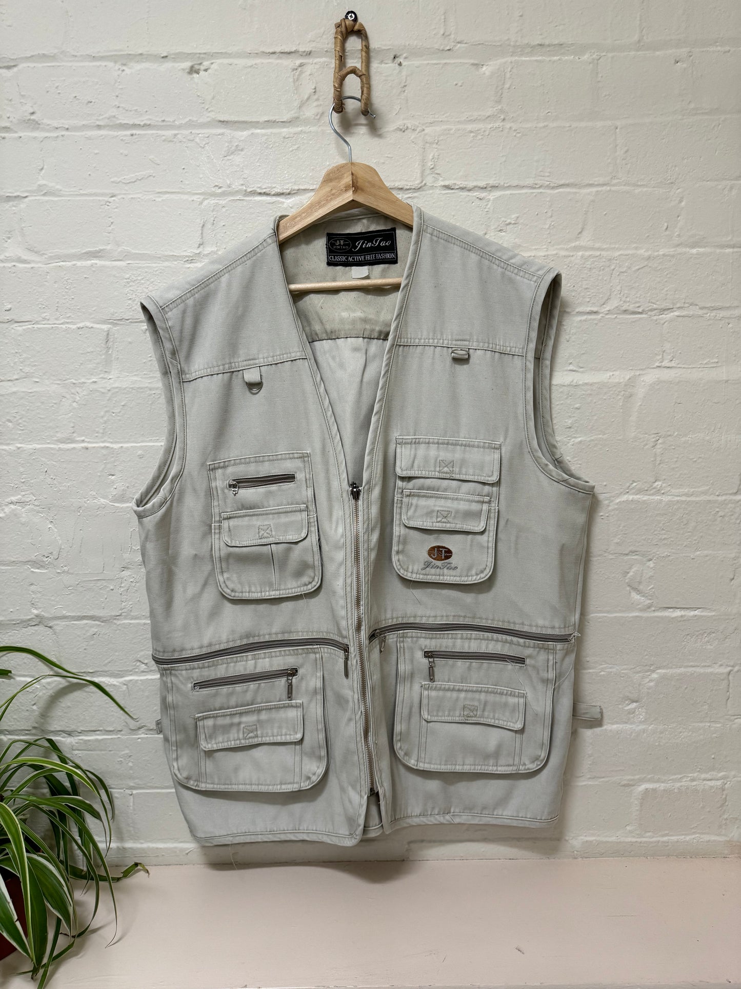 Jin Tao Gillet Stone